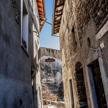 Rustico Verginate Bellano Bagian luar foto